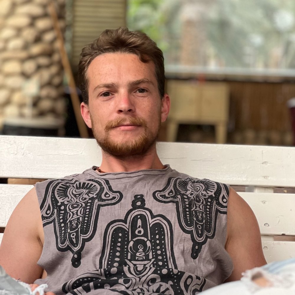 Meet your Posher, Avigdor